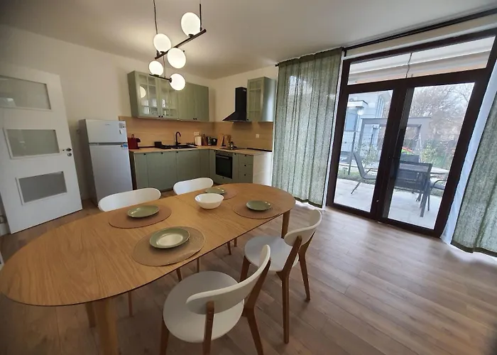 фамилия - Family Villa